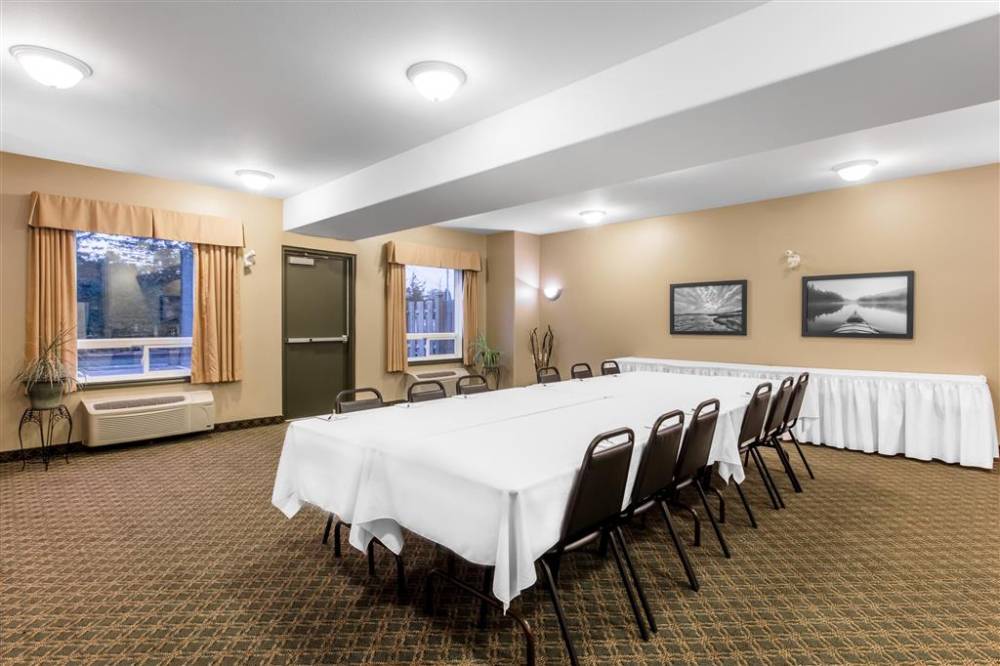 Super 8 By Wyndham Amherst Ns 2