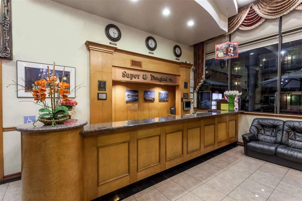 Super 8 By Wyndham Anaheim/disneyland Drive 3