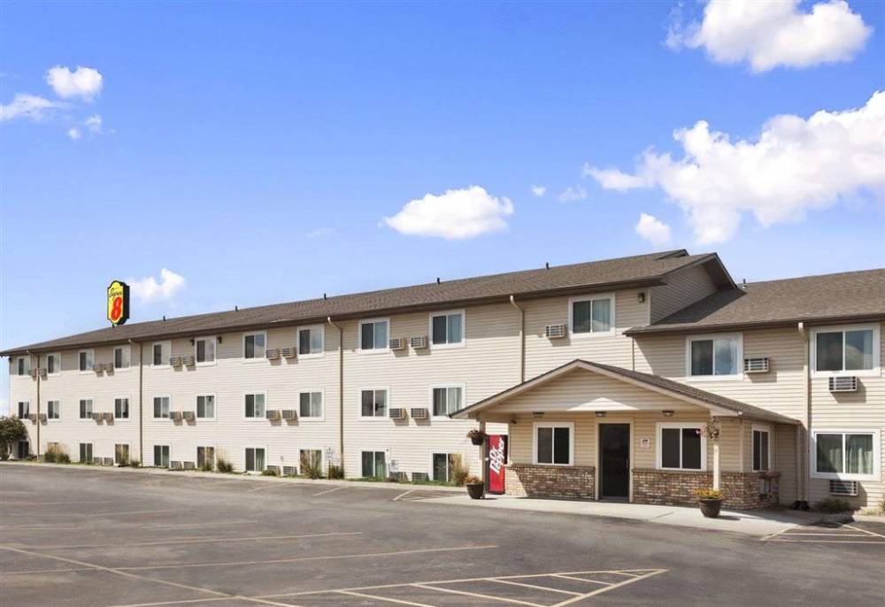 Super 8 By Wyndham Council Bluffs Ia Omaha Ne Area 2