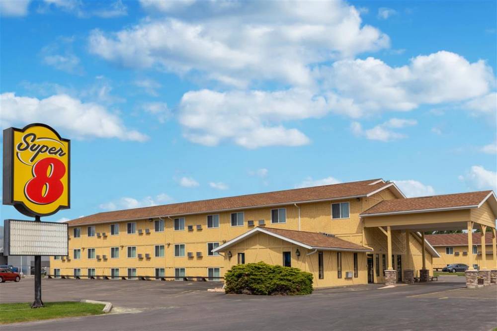 Super 8 By Wyndham Missoula/brooks Street 3