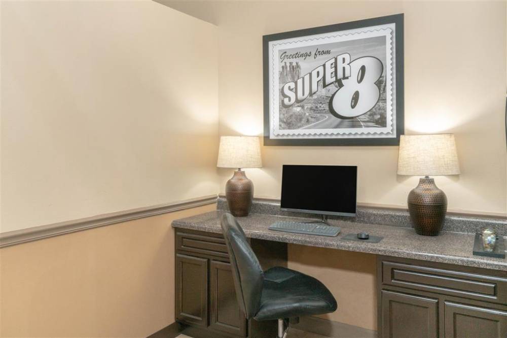 Super 8 By Wyndham North Little Rock/mccain 3