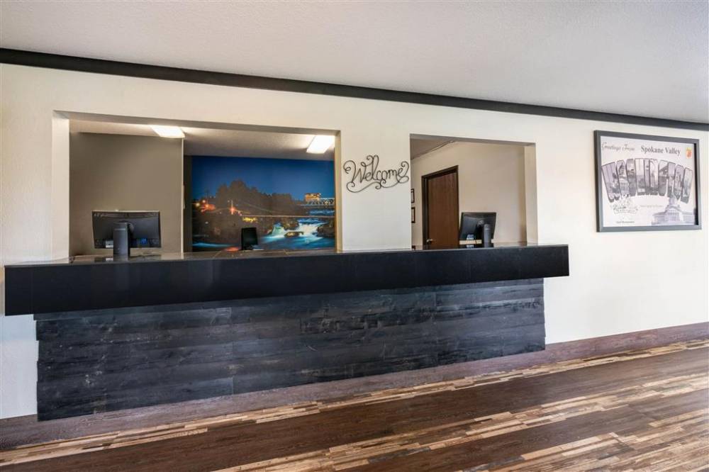 Super 8 By Wyndham Spokane Valley 2