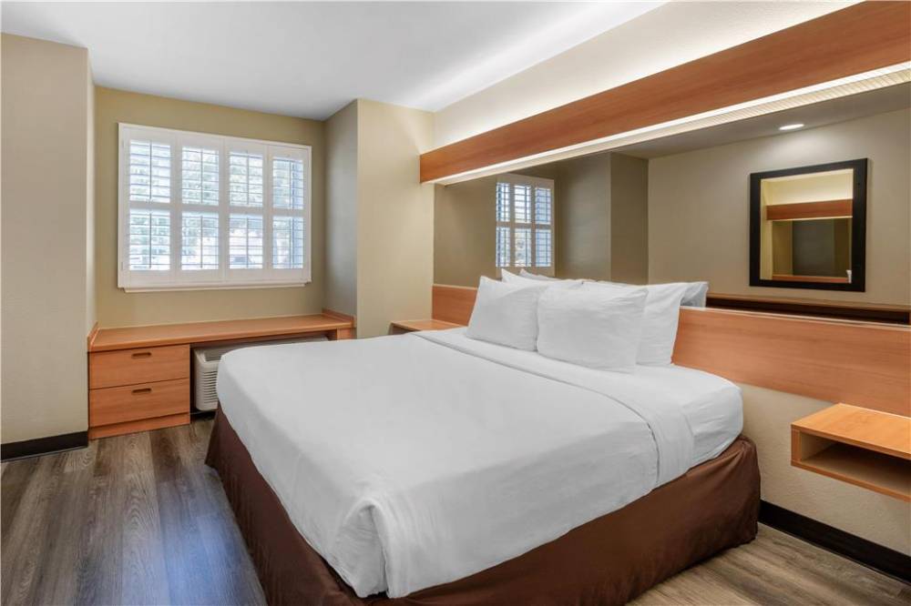 Surestay By Best Western Sacramento South Natomas 7