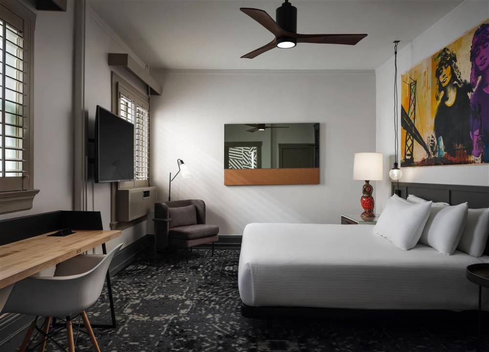 The Barnes San Francisco  Tapestry Collection By Hilton 5