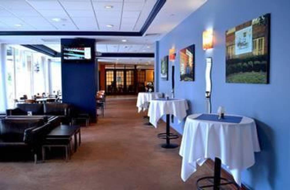 The Barrymore Hotel Tampa Riverwalk 5