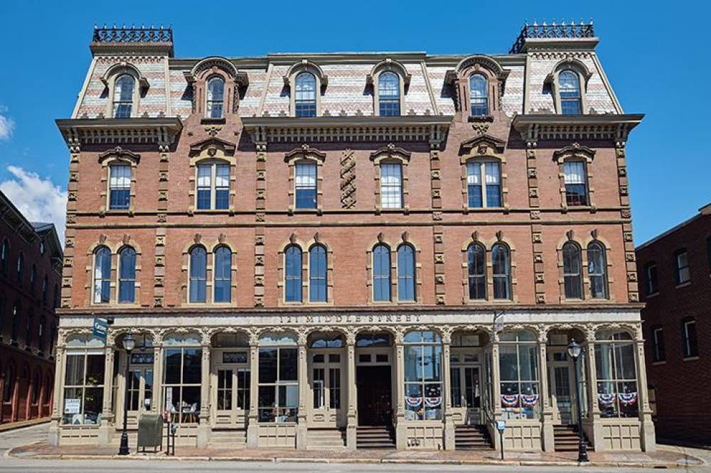 Middle Thompson Block