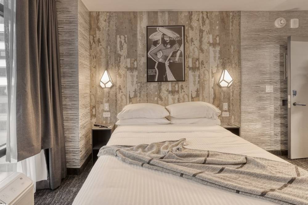 The Fidi Hotel 6