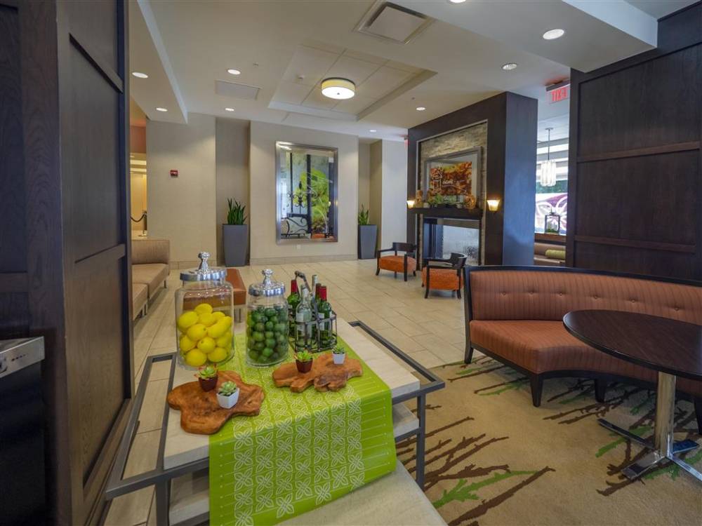 The Hilton Garden Inn Buffalo Downtown 3