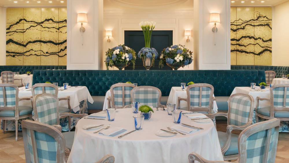 The Peninsula Beverly Hills 9