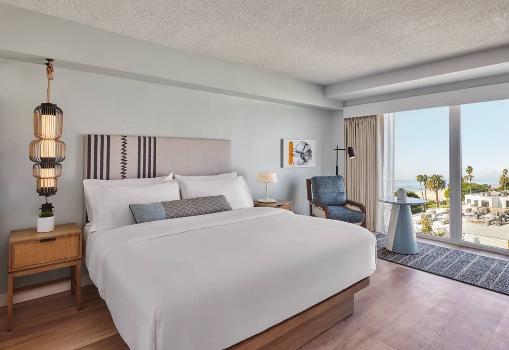 The Pierside 2