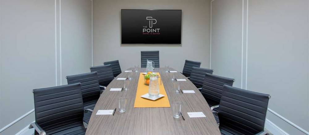 The Point Hotel And Suites 2