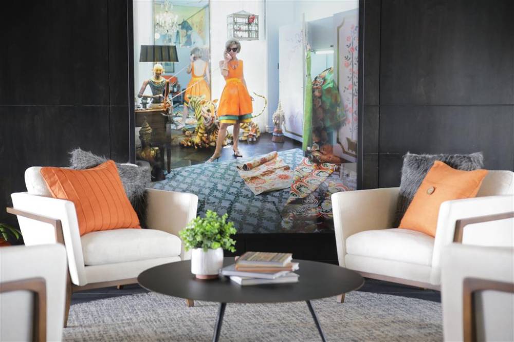 The Rewind West Des Moines  Tapestry Collection By Hilton 2