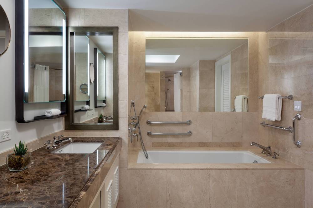 The Ritz-carlton Fort Lauderdale 2