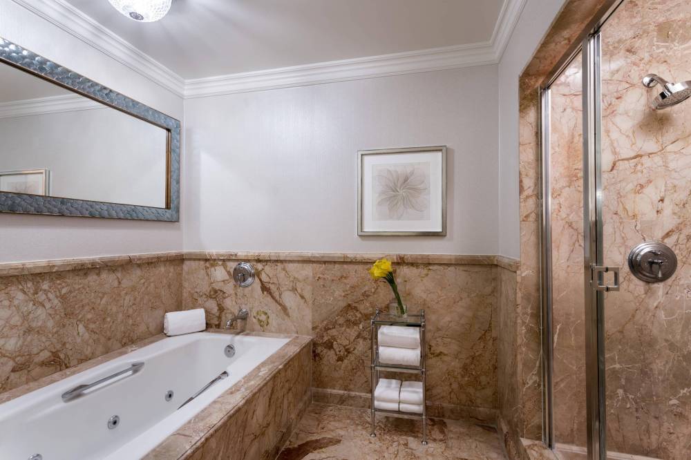 The Ritz-carlton Marina Del Rey 3