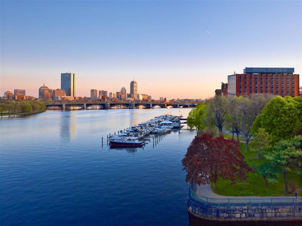 The Royal Sonesta Boston 2