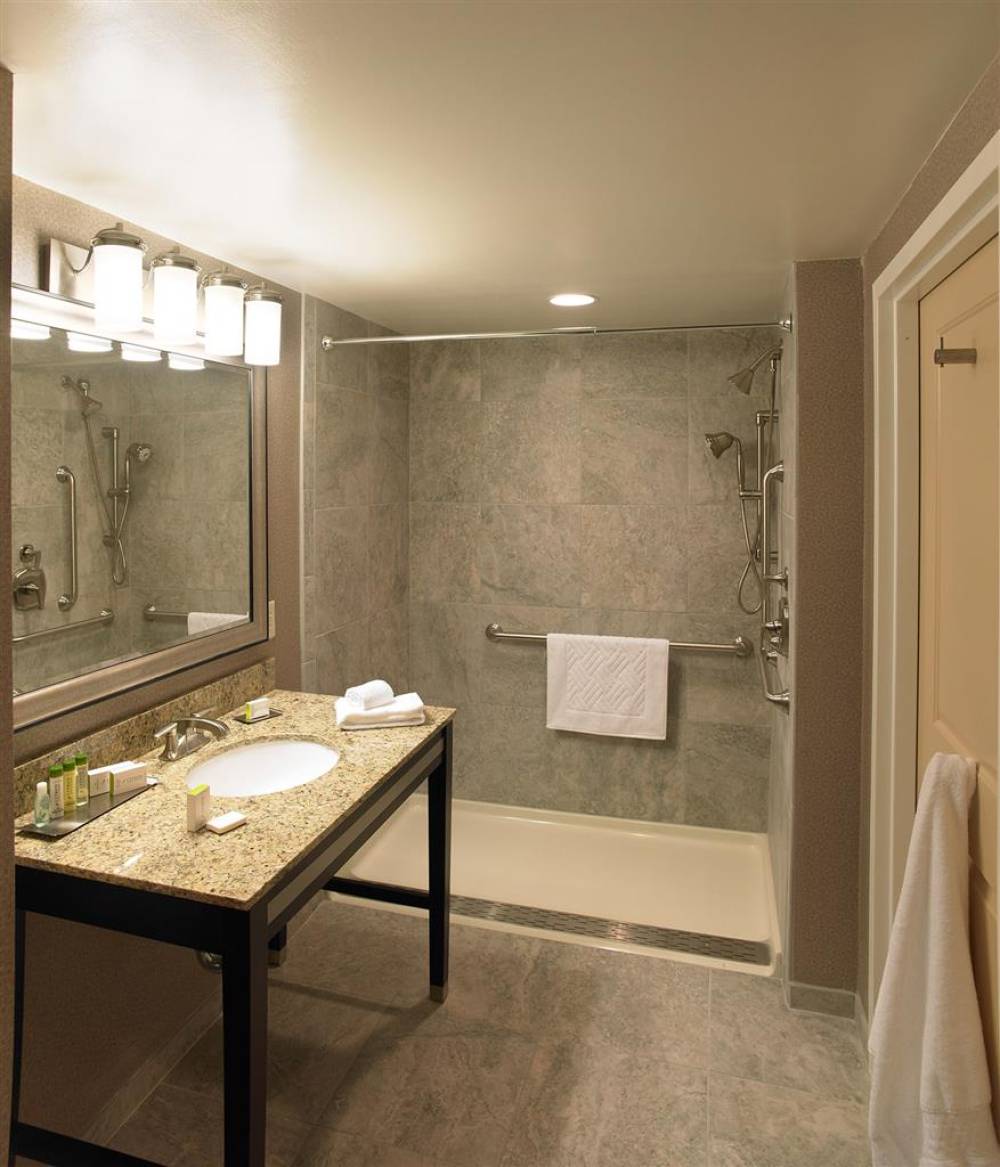 The Strathallan Rochester Hotel And Spa - Doubletree By Hilton 8