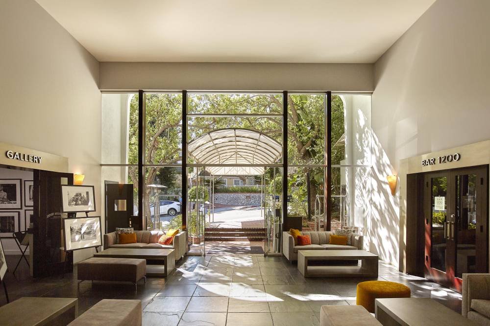 The Sunset Marquis Hotel And Villas 4