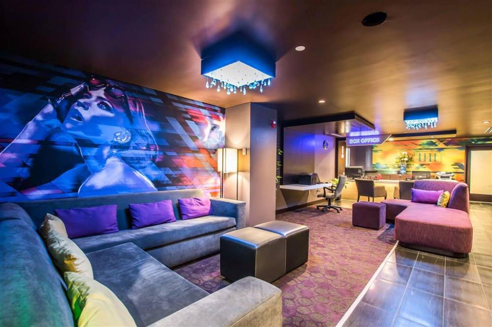 Tilt Hotel Universal-hollywood Ascend Ho 7