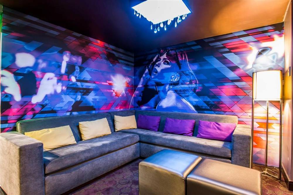 Tilt Hotel Universal-hollywood Ascend Ho 5