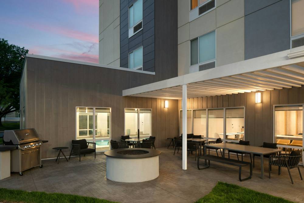 Towneplace Suites By Marriott Allentown West 5