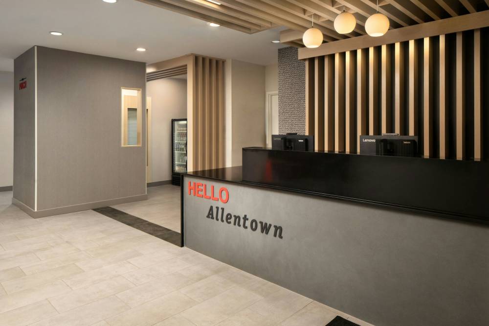 Towneplace Suites By Marriott Allentown West 10