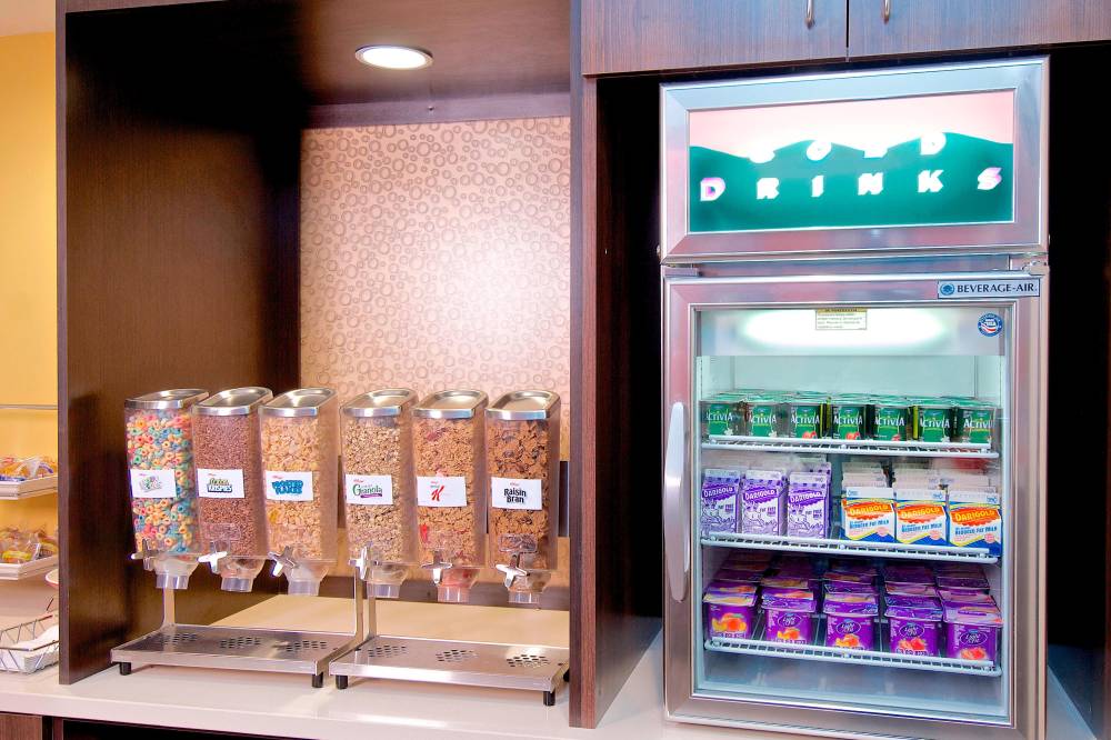 Towneplace Suites By Marriott Anchorage Midtown 10