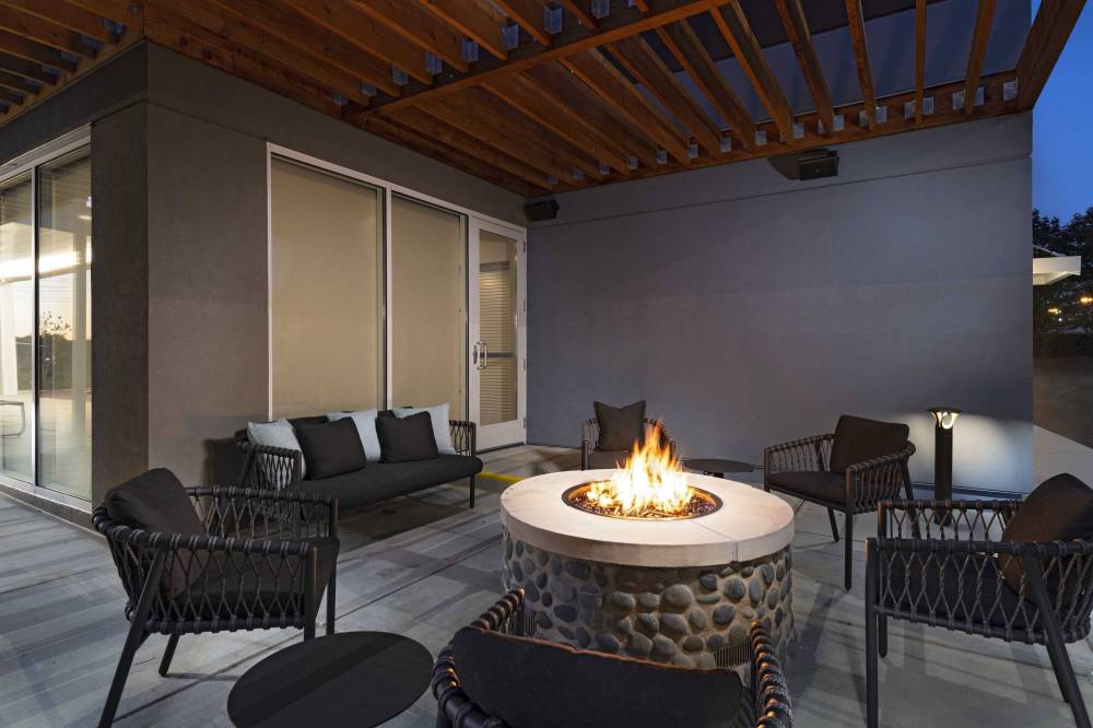 Towneplace Suites By Marriott Brentwood 5