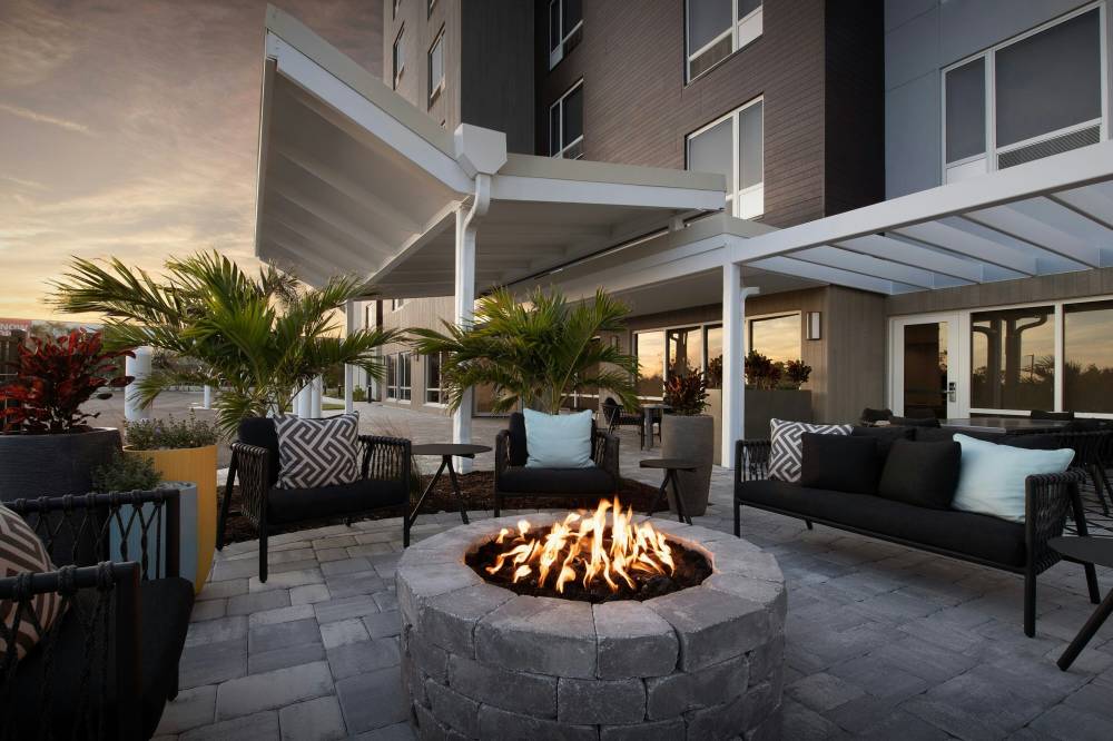 Towneplace Suites By Marriott Fort Myers Gulf Coast 8