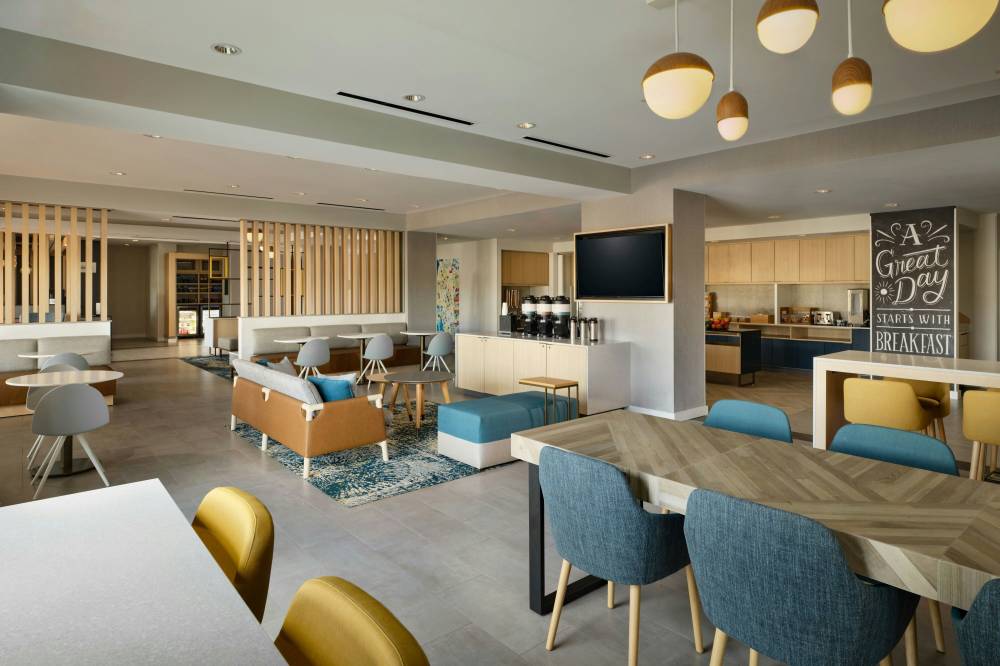 Towneplace Suites By Marriott Fort Myers Southeast 10