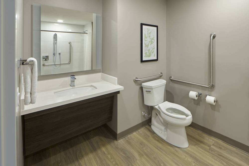 Towneplace Suites By Marriott Hamilton 2