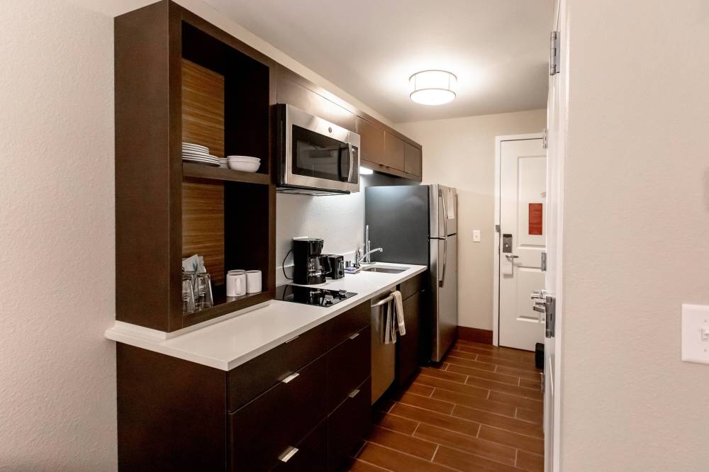 Towneplace Suites By Marriott Louisville Airport 2