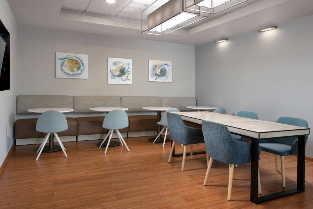 Towneplace Suites By Marriott Oklahoma City Airport 10