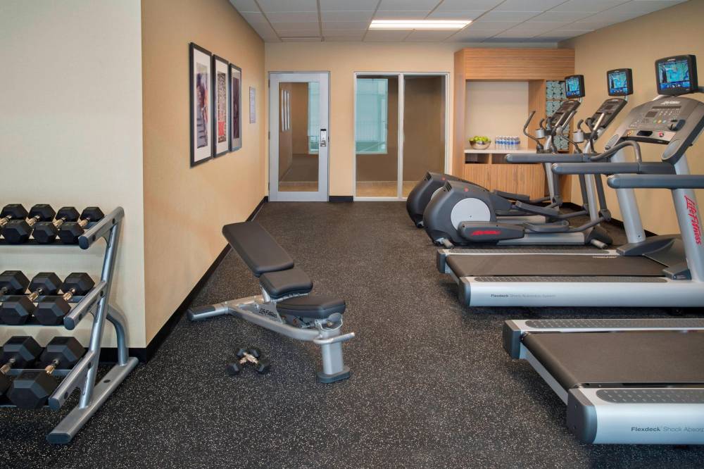 Towneplace Suites By Marriott Ottawa Kanata 9