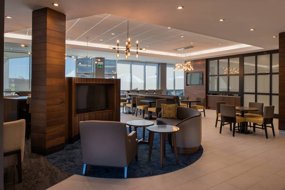 Towneplace Suites By Marriott Saskatoon 2