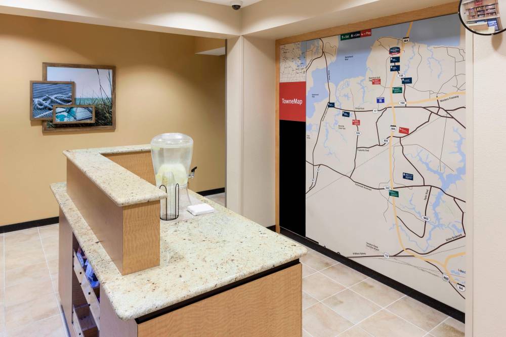 Towneplace Suites By Marriott Suffolk Chesapeake 8
