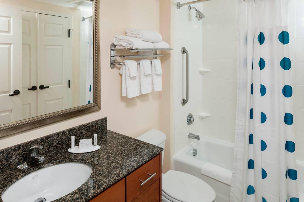 Towneplace Suites By Marriott Suffolk Chesapeake 2
