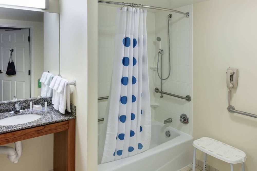Towneplace Suites By Marriott Suffolk Chesapeake 3