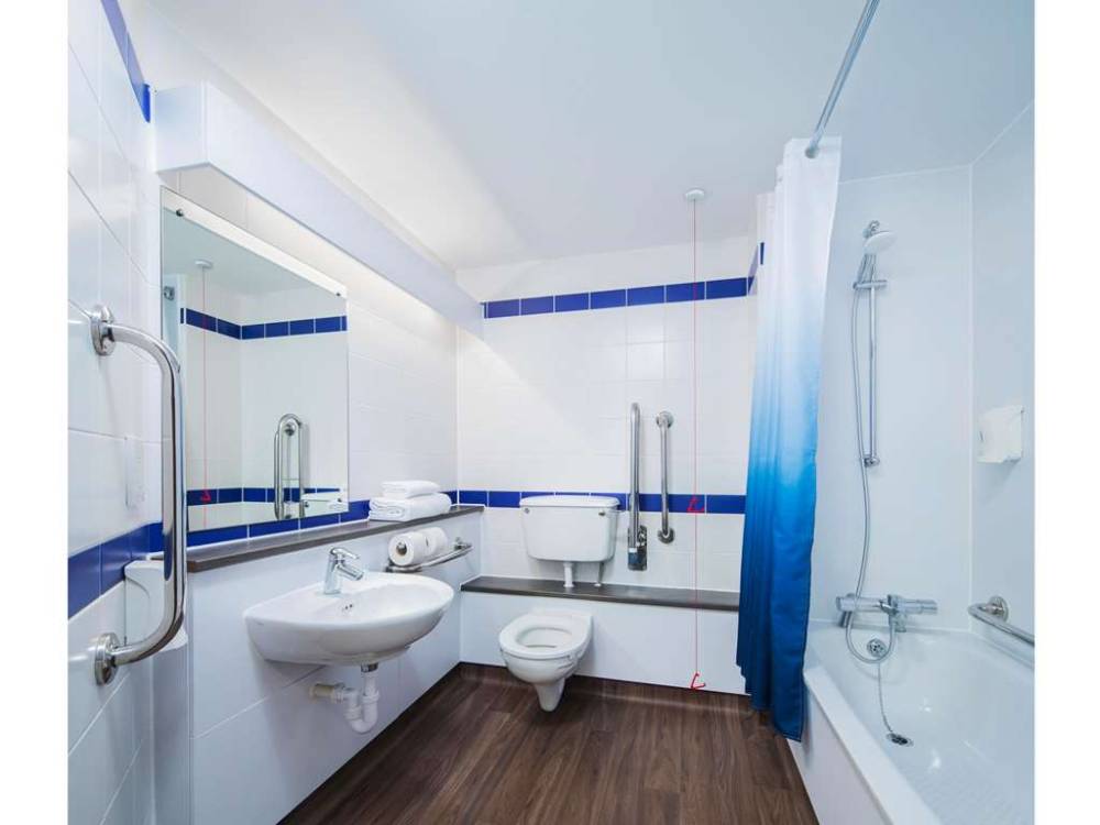 Travelodge Birmingham Sutton Coldfield 8