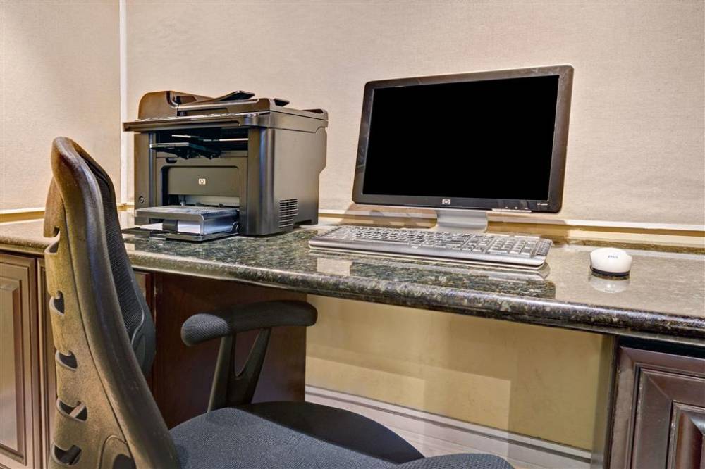 Travelodge By Wyndham Presidio San Francisco 6