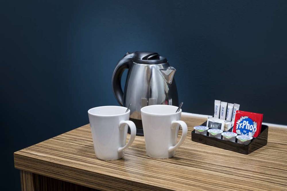 Travelodge Chertsey 6