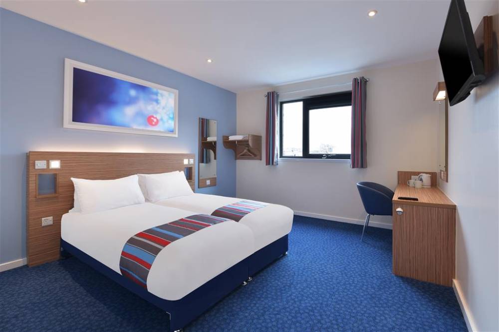 Travelodge London Kew Bridge 9