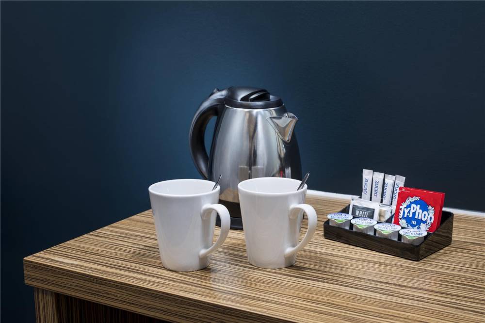 Travelodge London Park Royal 4