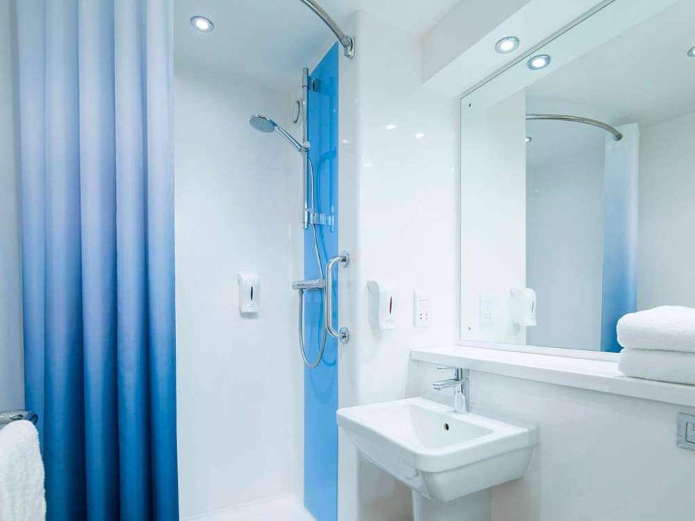 Travelodge London Wembley High Road 5