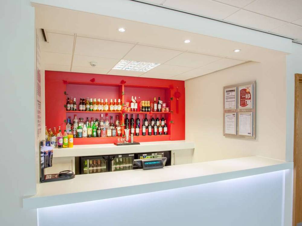 Travelodge Slough 3