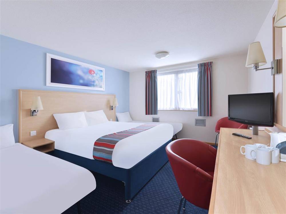 Travelodge Staines 3