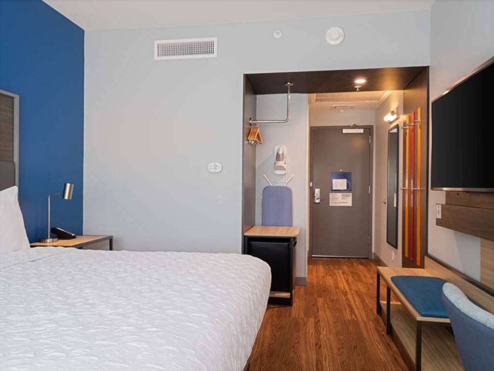 Tru By Hilton Atlanta Airport College Park 7