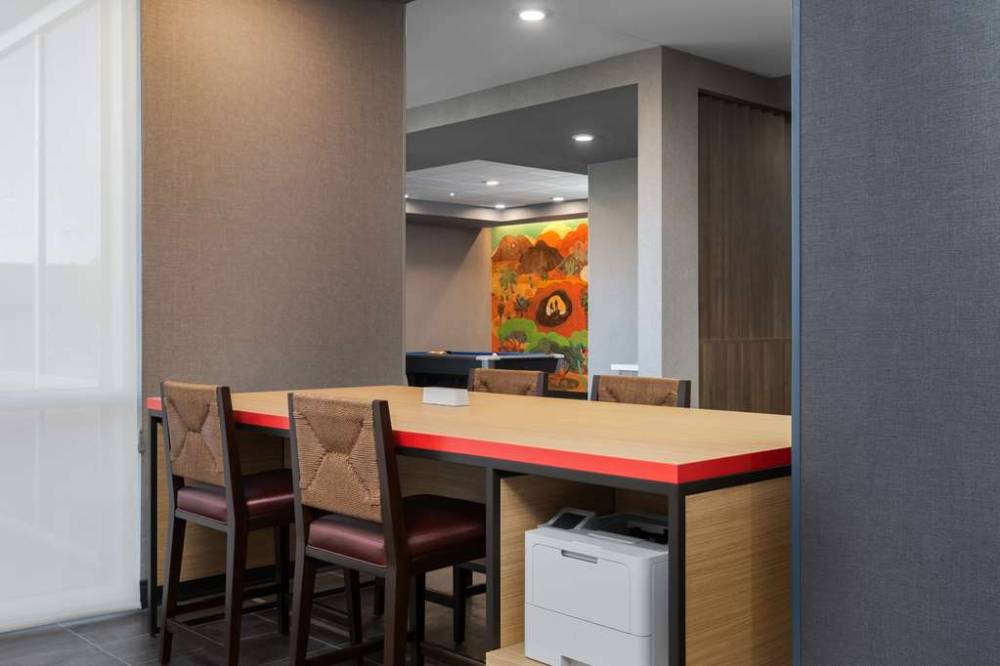 Tru By Hilton Phoenix Midtown 4
