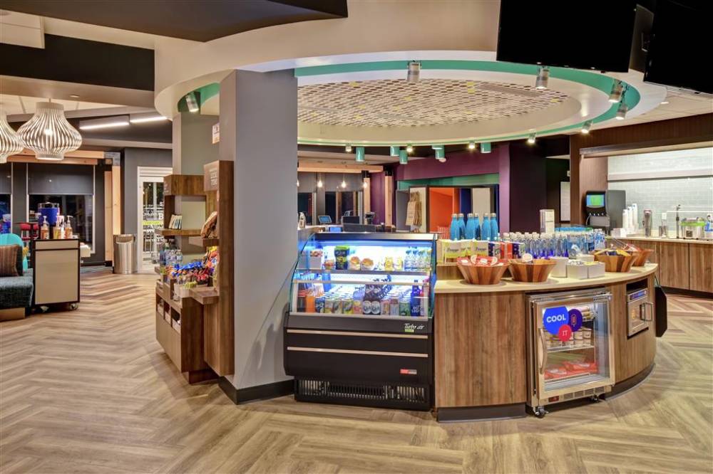 Tru By Hilton Raleigh Durham Airport 4