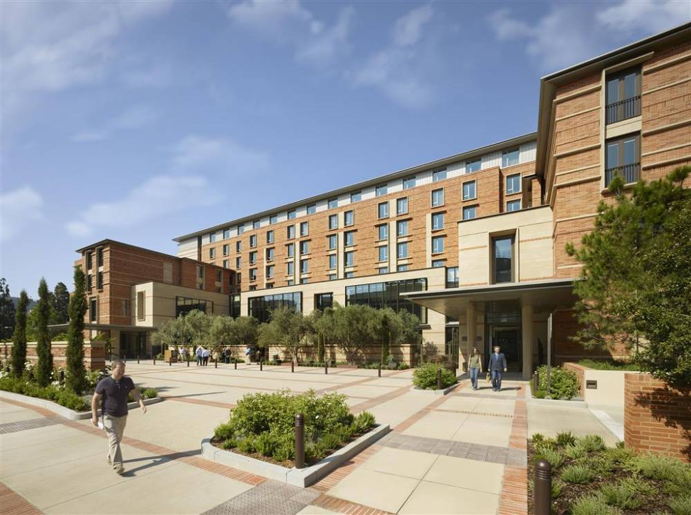 Ucla Luskin Hotel 2