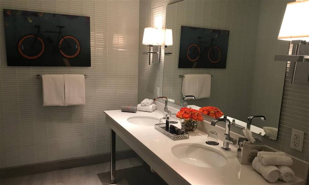 Virgin Hotels Las Vegas  Curio Collection By Hilton 10